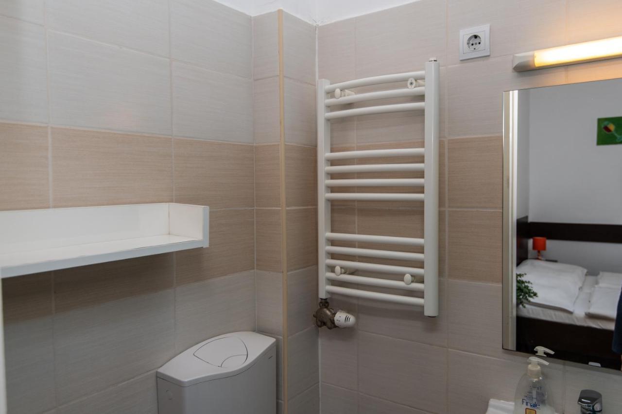 Hello Apartmanhaz Šoproň Exteriér fotografie